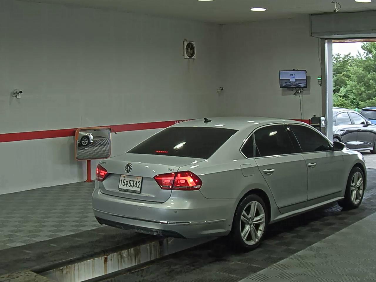 2012 - volkswagen passat