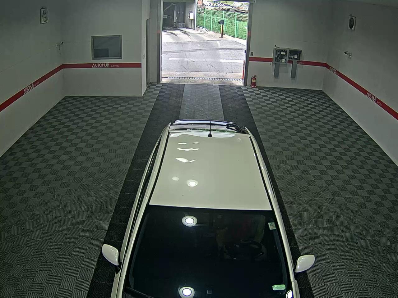 2011 - toyota prius