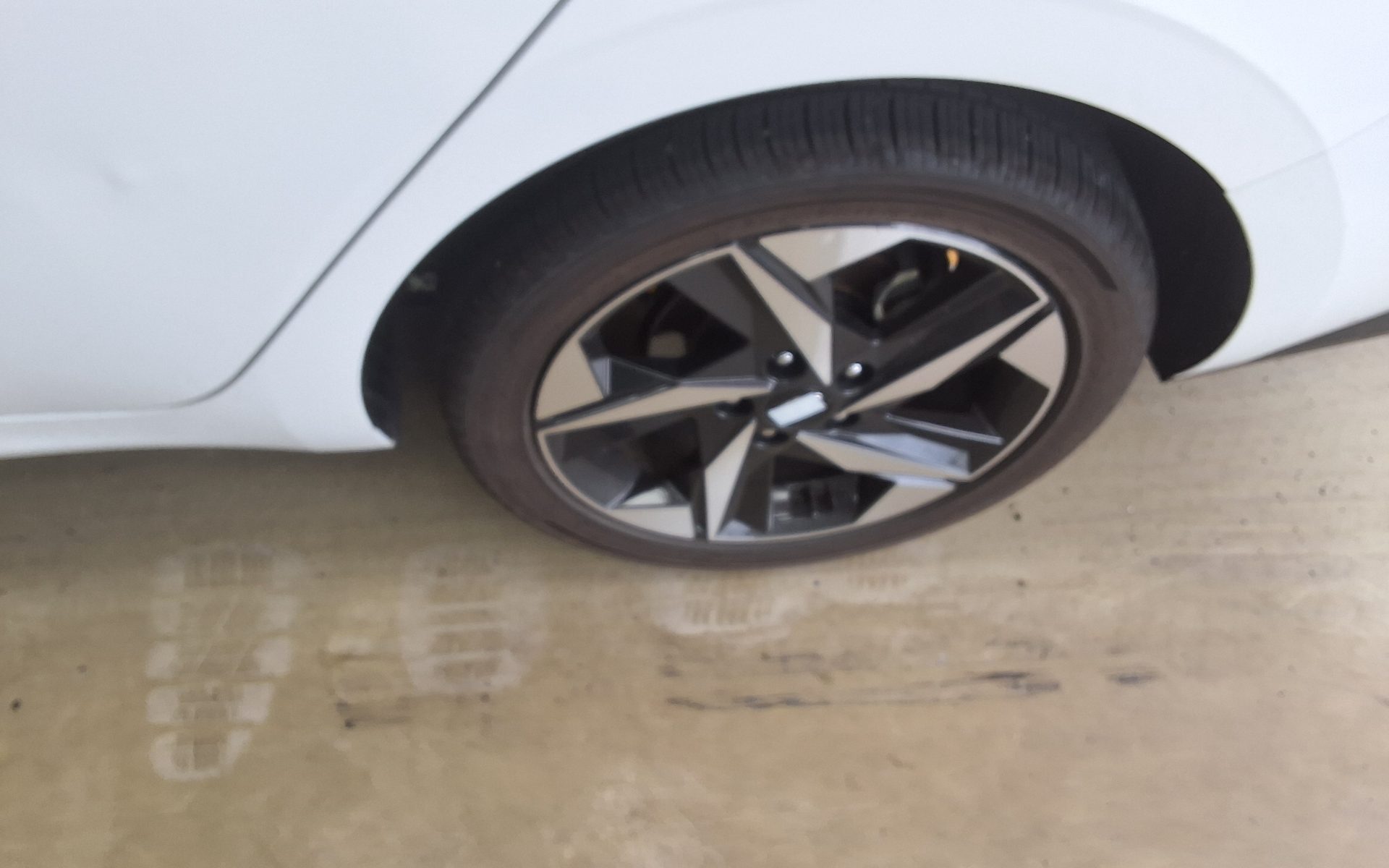 2023 - hyundai avante