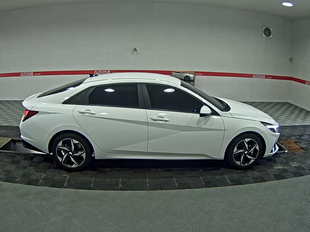 2023 - hyundai avante