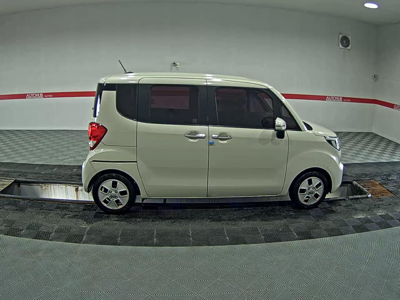 2019 - kia ray