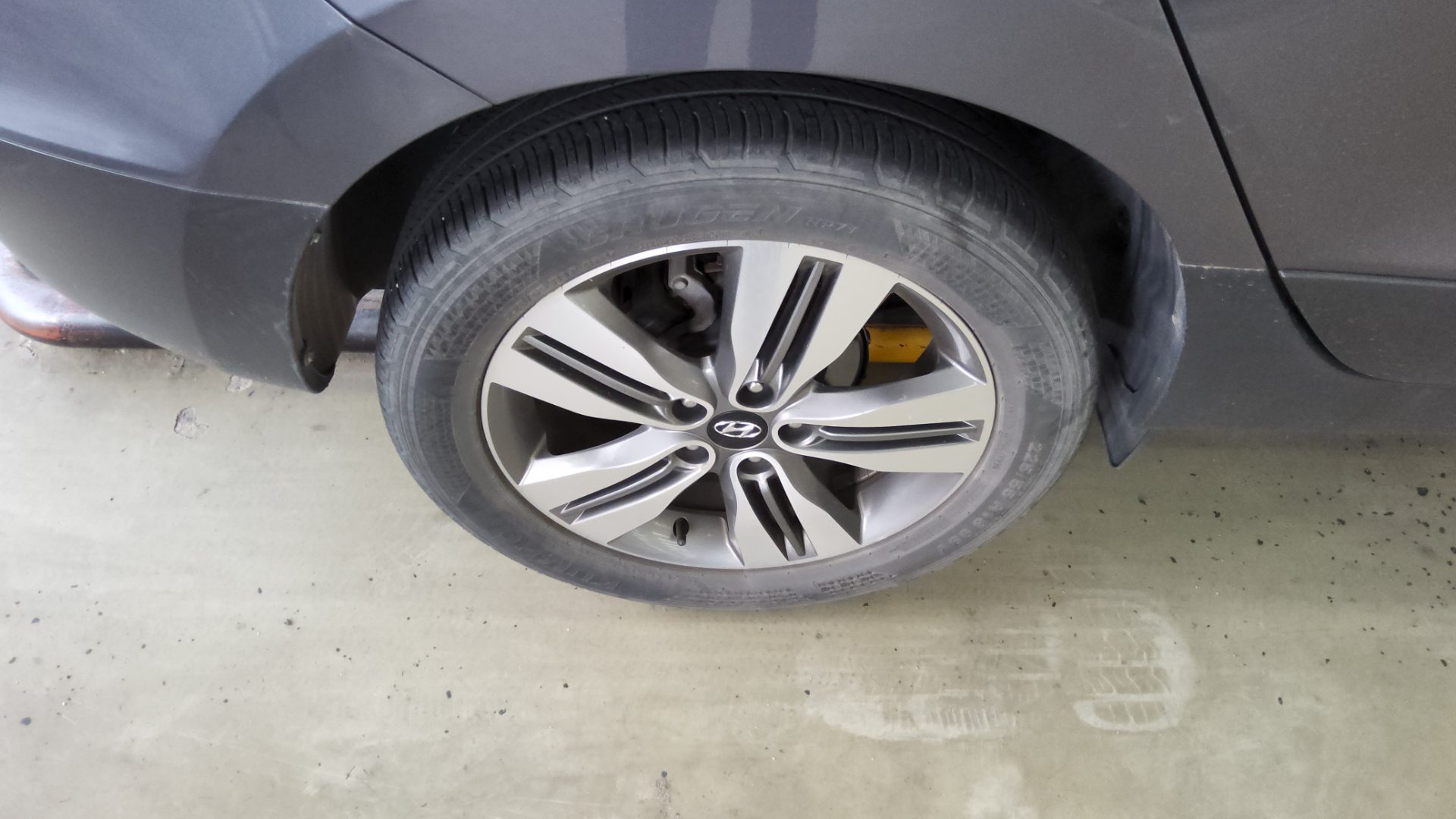 2014 - hyundai tucson