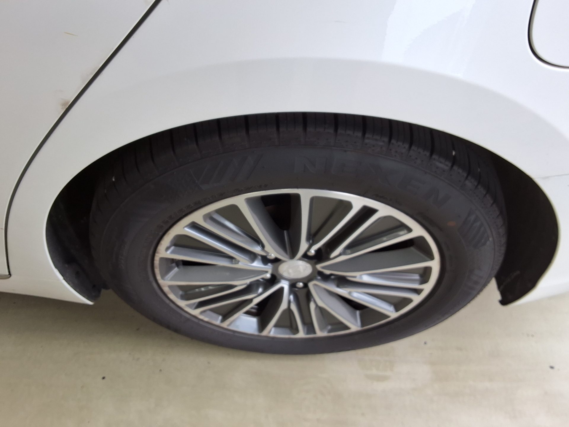 2019 - hyundai grandeur