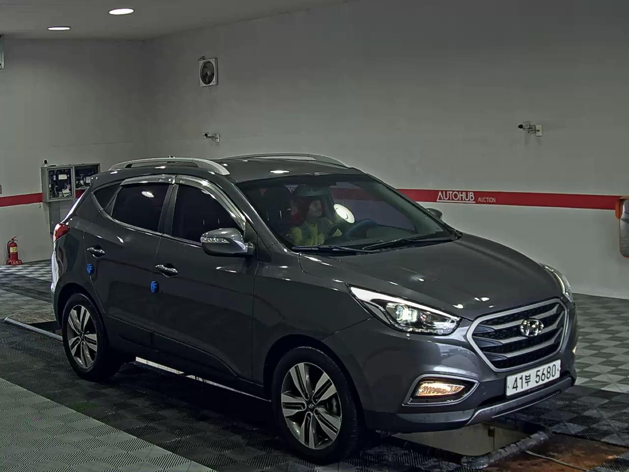 2014 - hyundai tucson