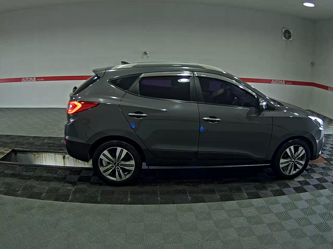 2014 - hyundai tucson