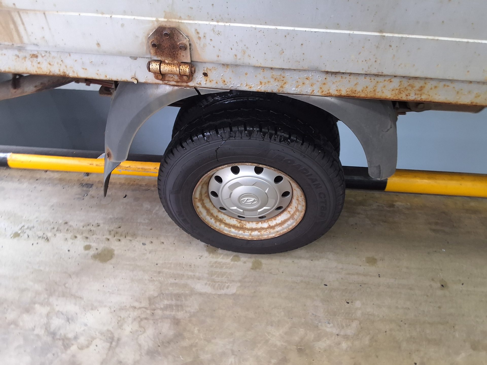 2010 - hyundai porter