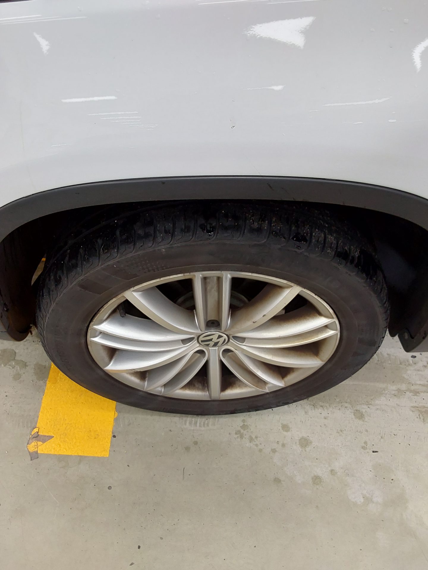 2016 - volkswagen tiguan