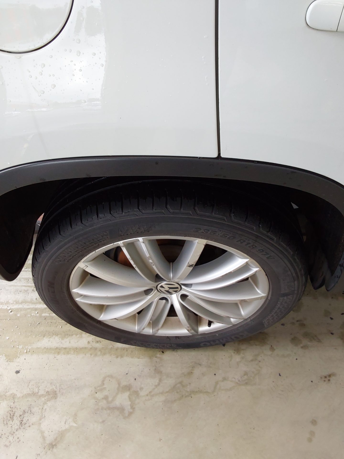 2016 - volkswagen tiguan