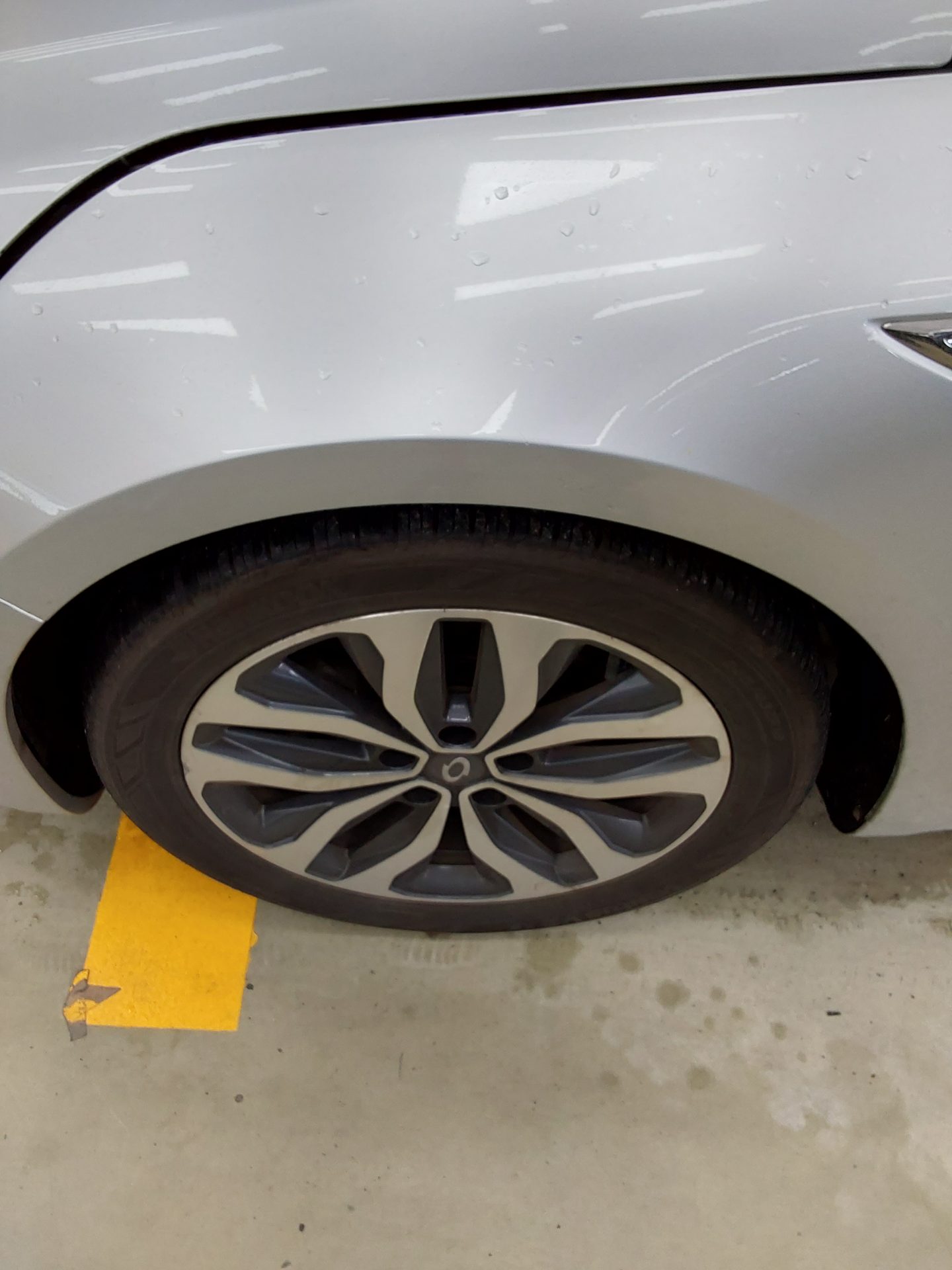 2016 - renault sm6