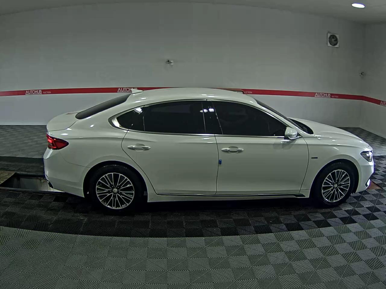 2019 - hyundai grandeur
