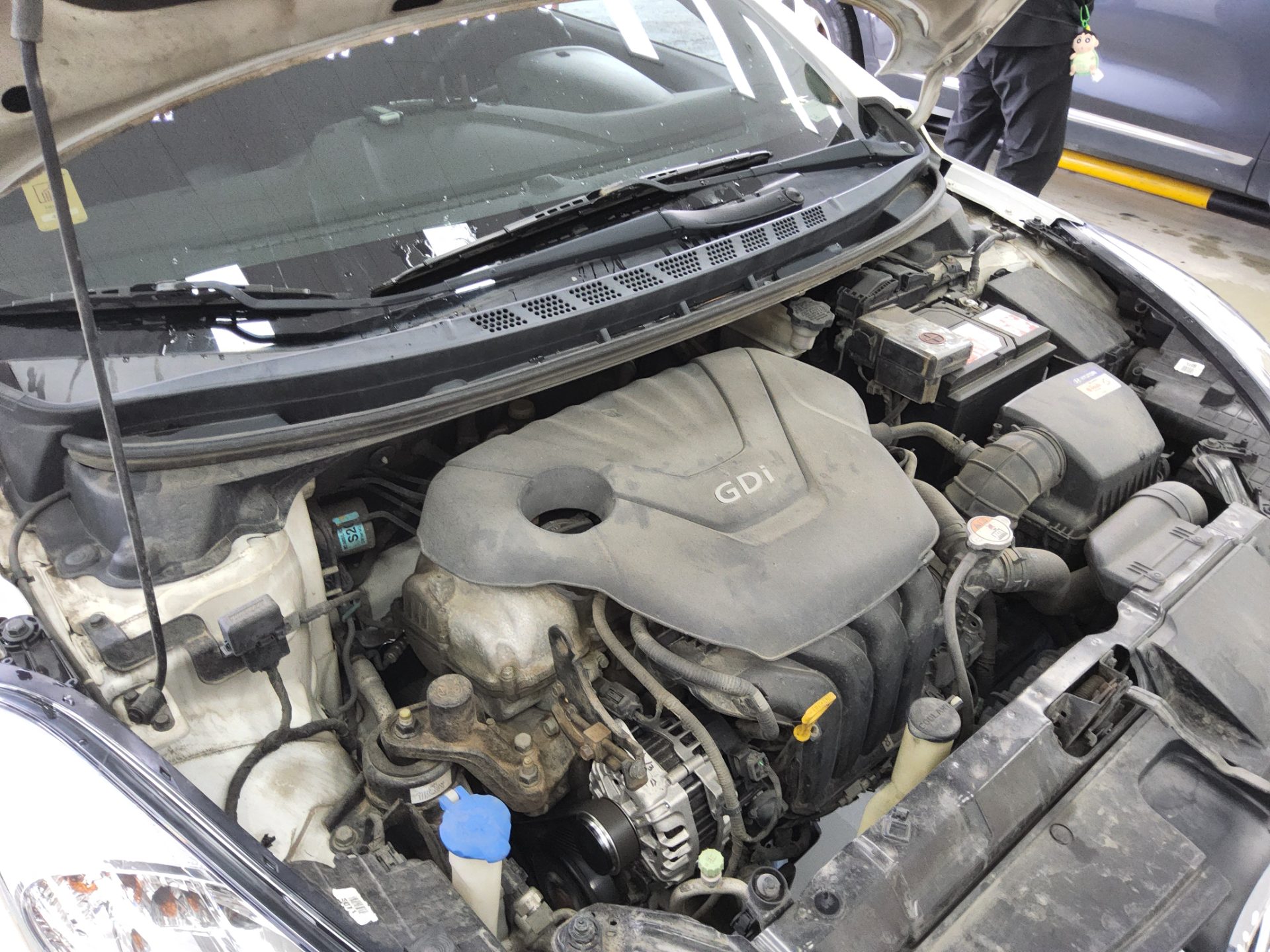 2012 - hyundai avante