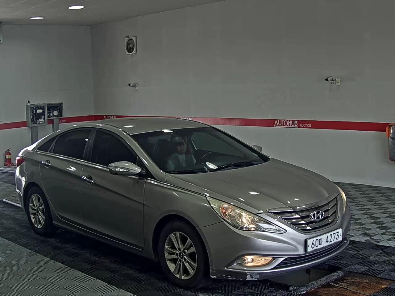 2011 - hyundai sonata