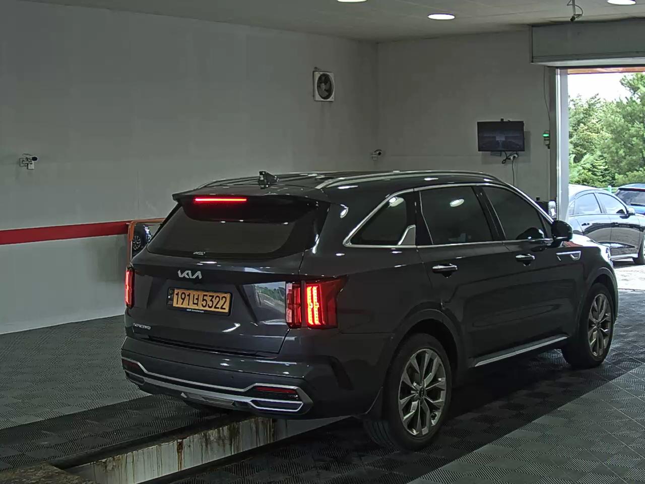 2023 - kia sorento