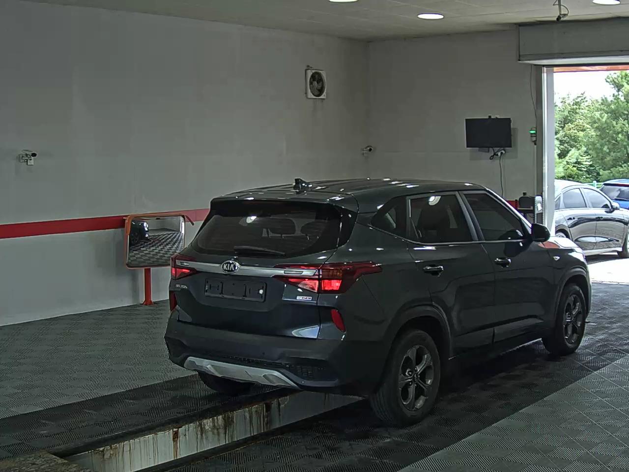 2020 - kia seltos