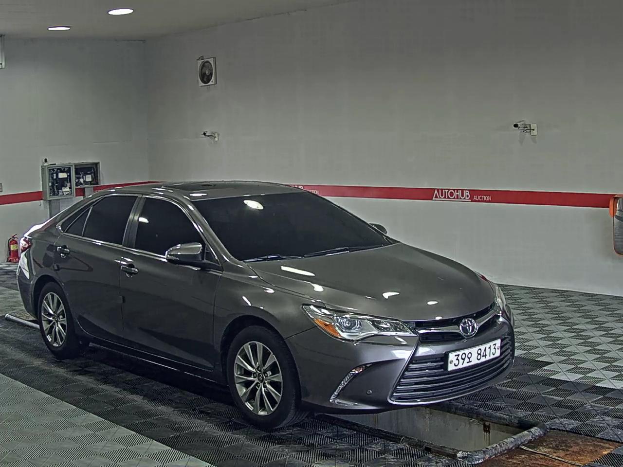 2017 - toyota camry
