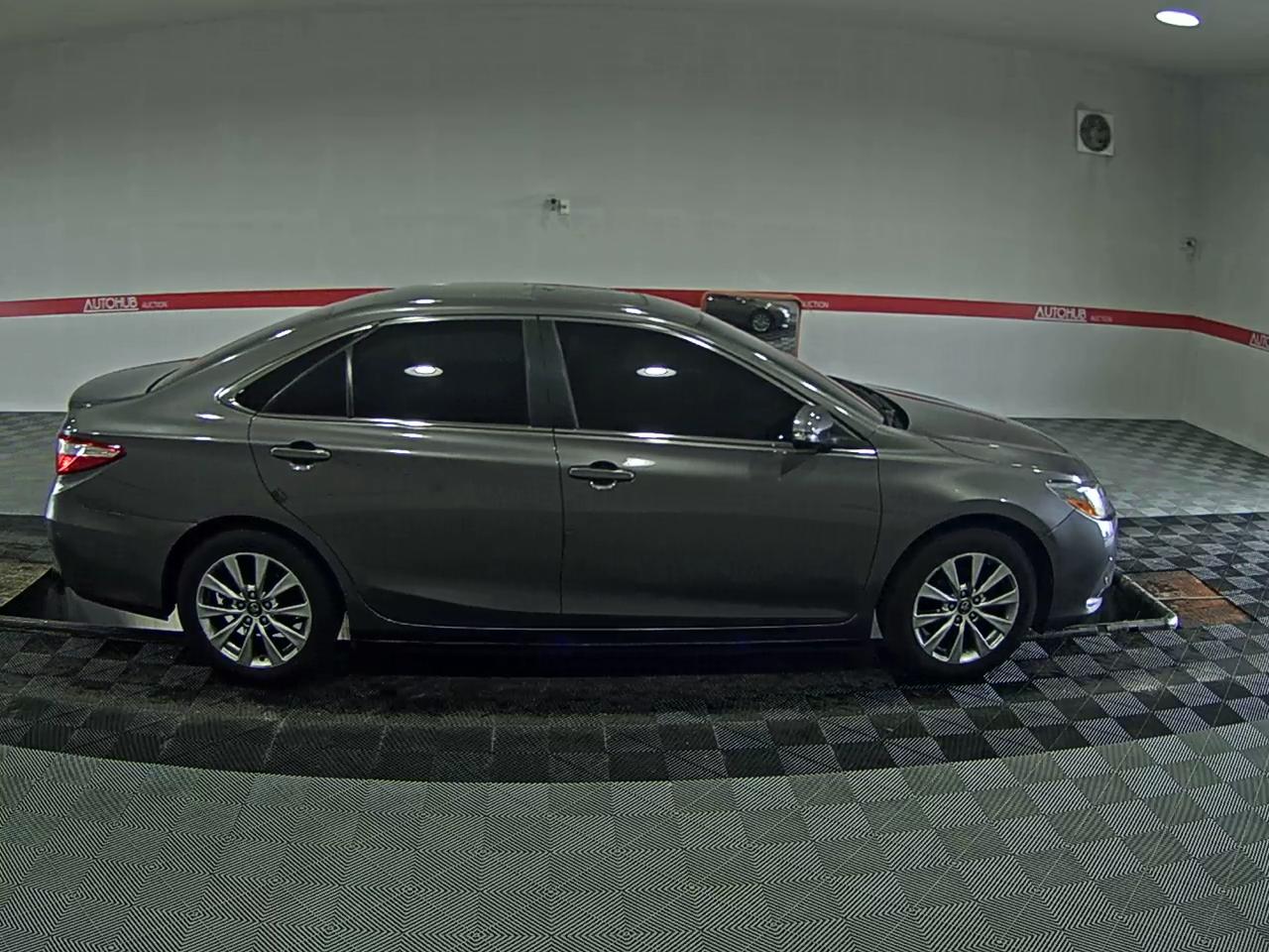 2017 - toyota camry