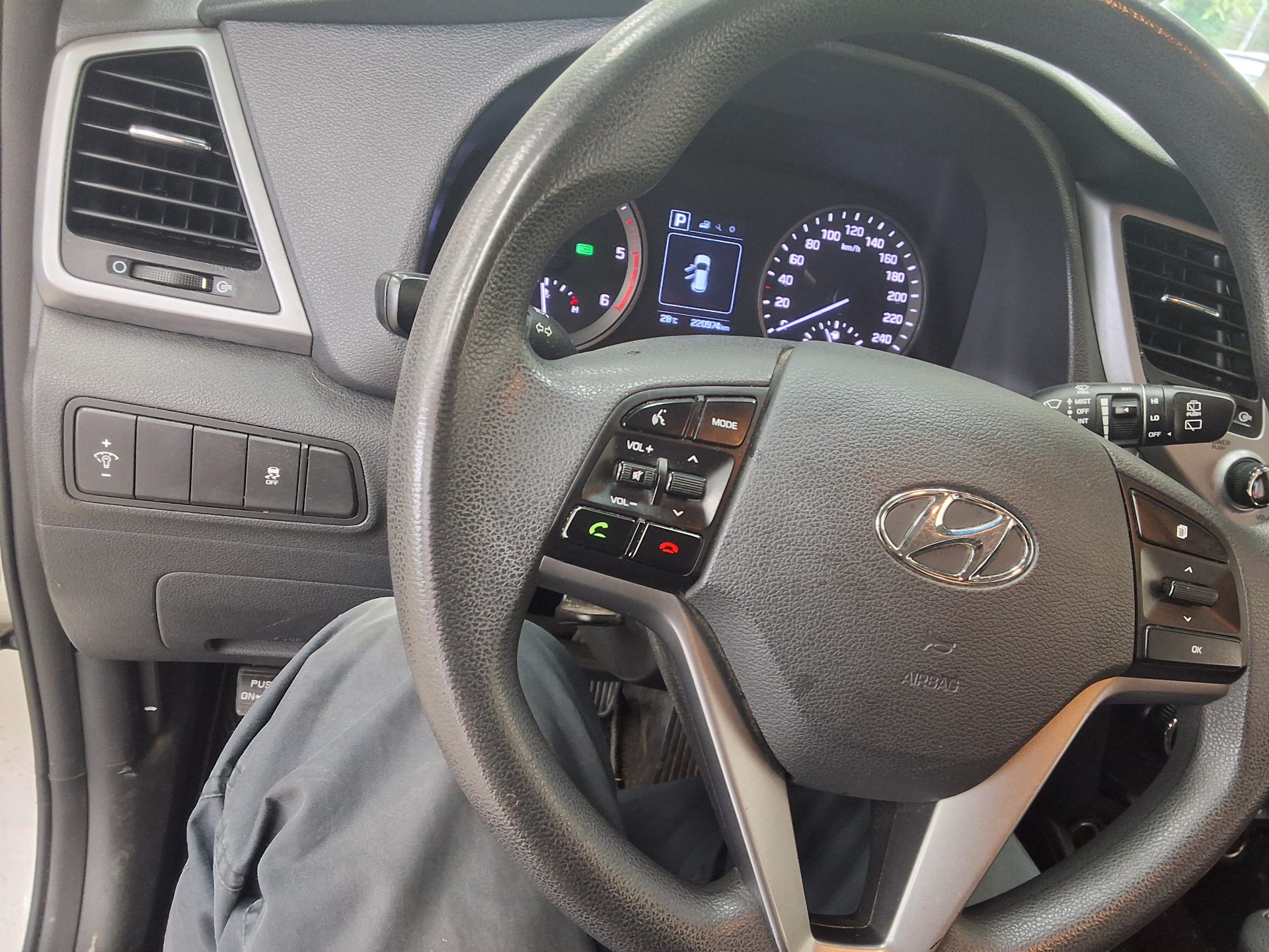 2016 - hyundai tucson