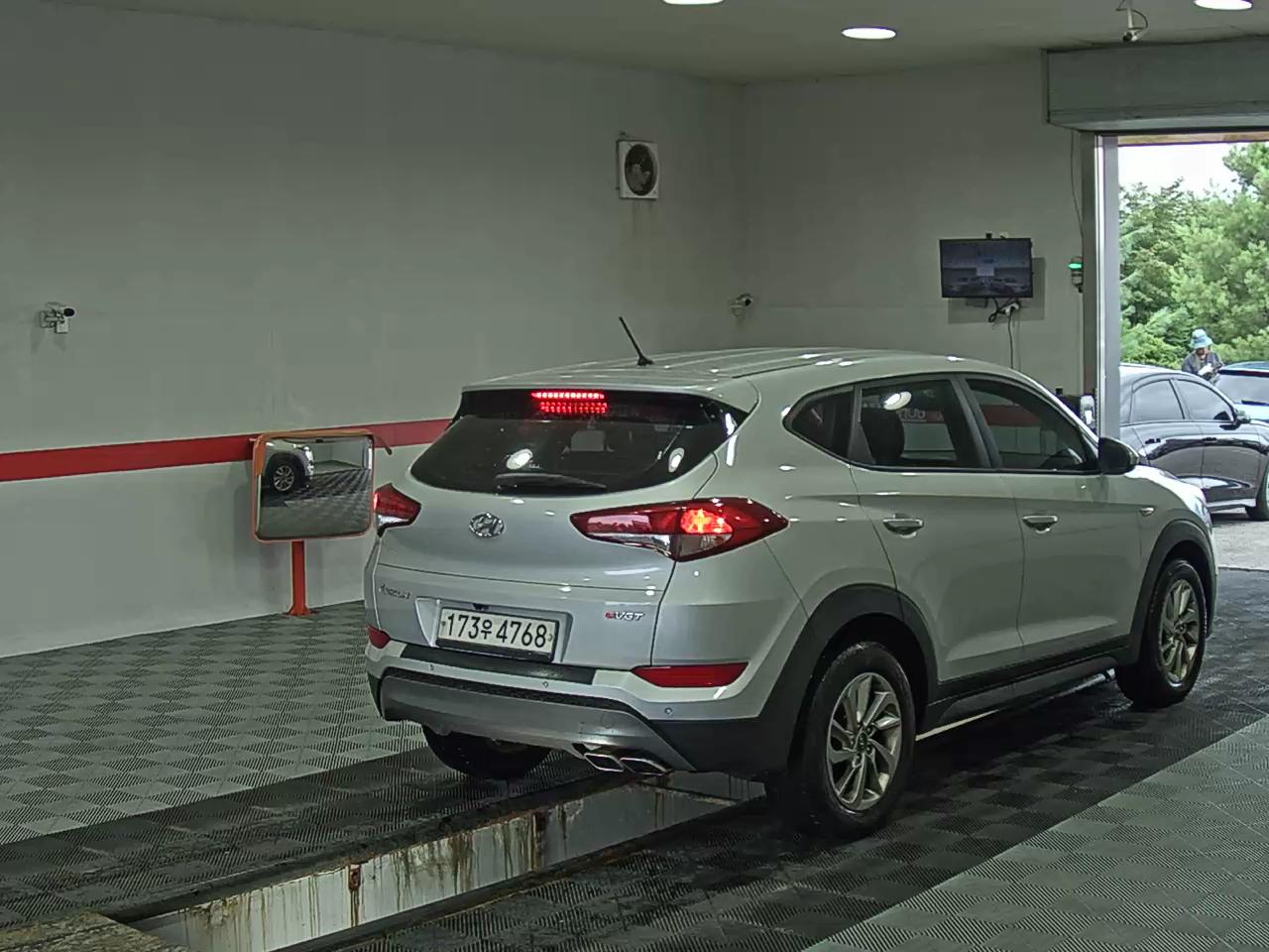 2016 - hyundai tucson