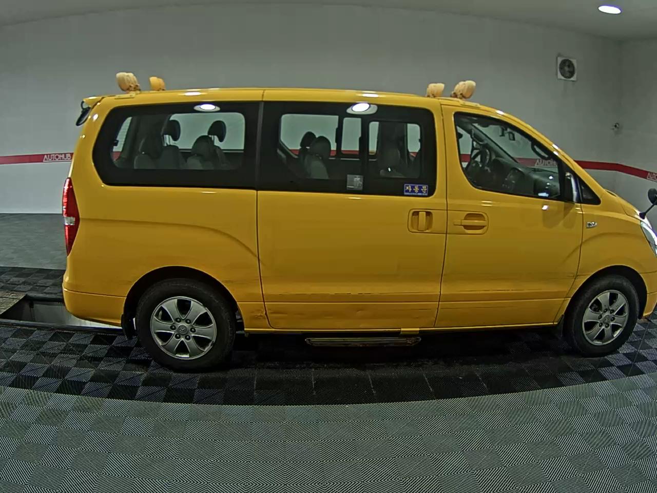 هيونداي Grand Starex Child Safety Vehicle 12 Seater دفع رباعي 2015 child safety vehicle
