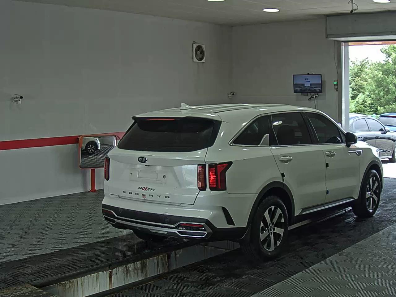 2021 - kia sorento