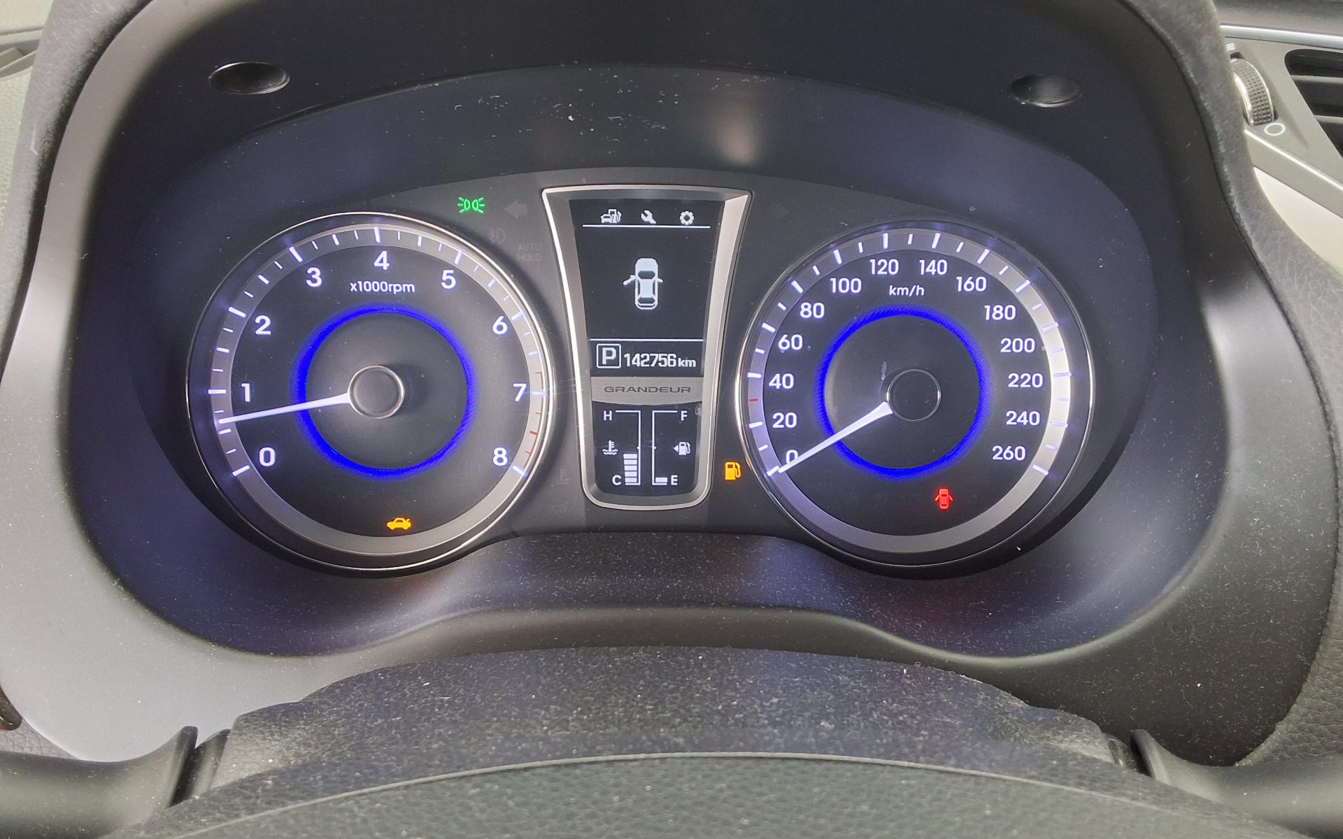 2015 - hyundai grandeur