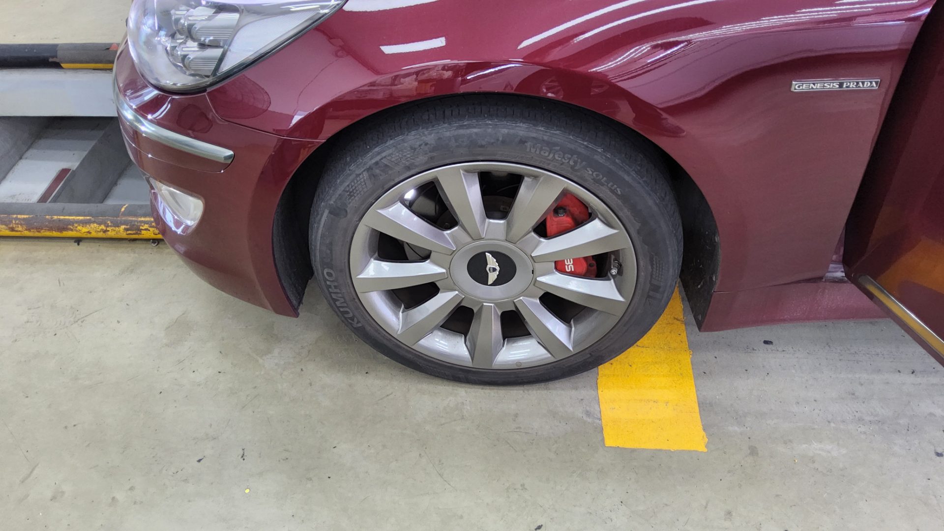 2013 - hyundai bh