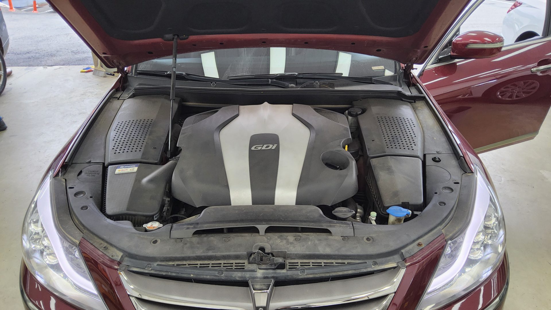 2013 - hyundai bh
