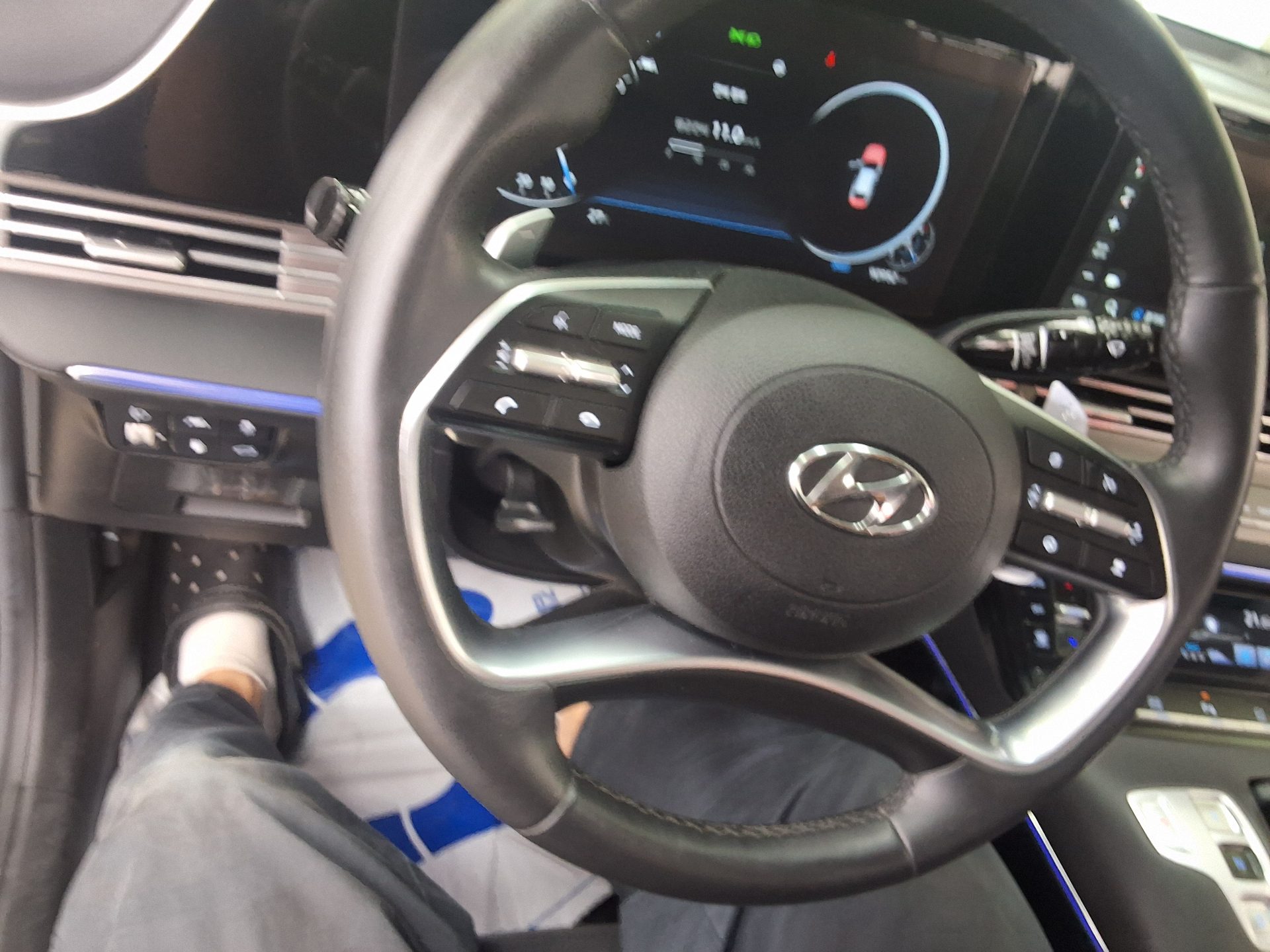2021 - hyundai grandeur