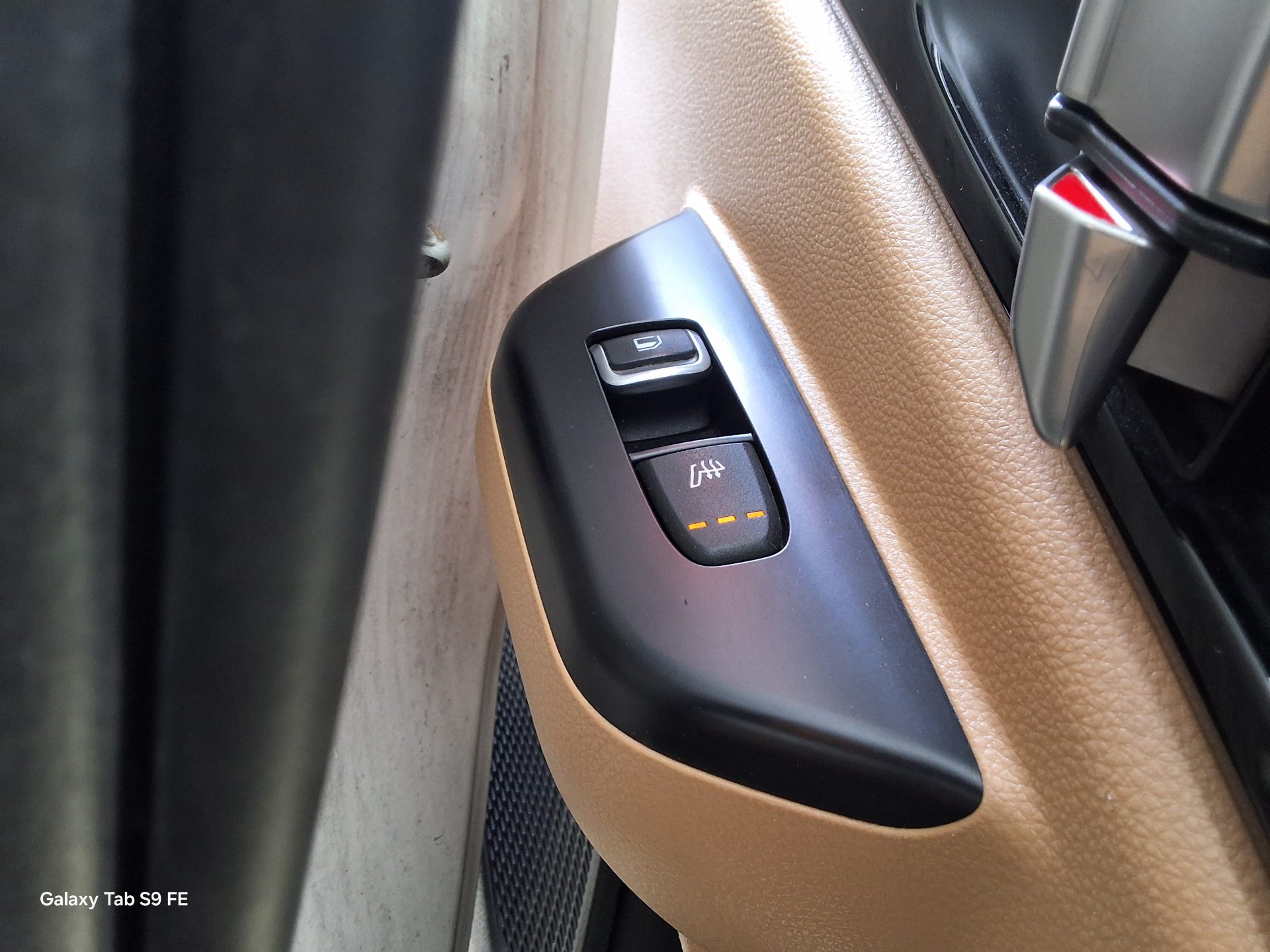 2021 - kia carnival