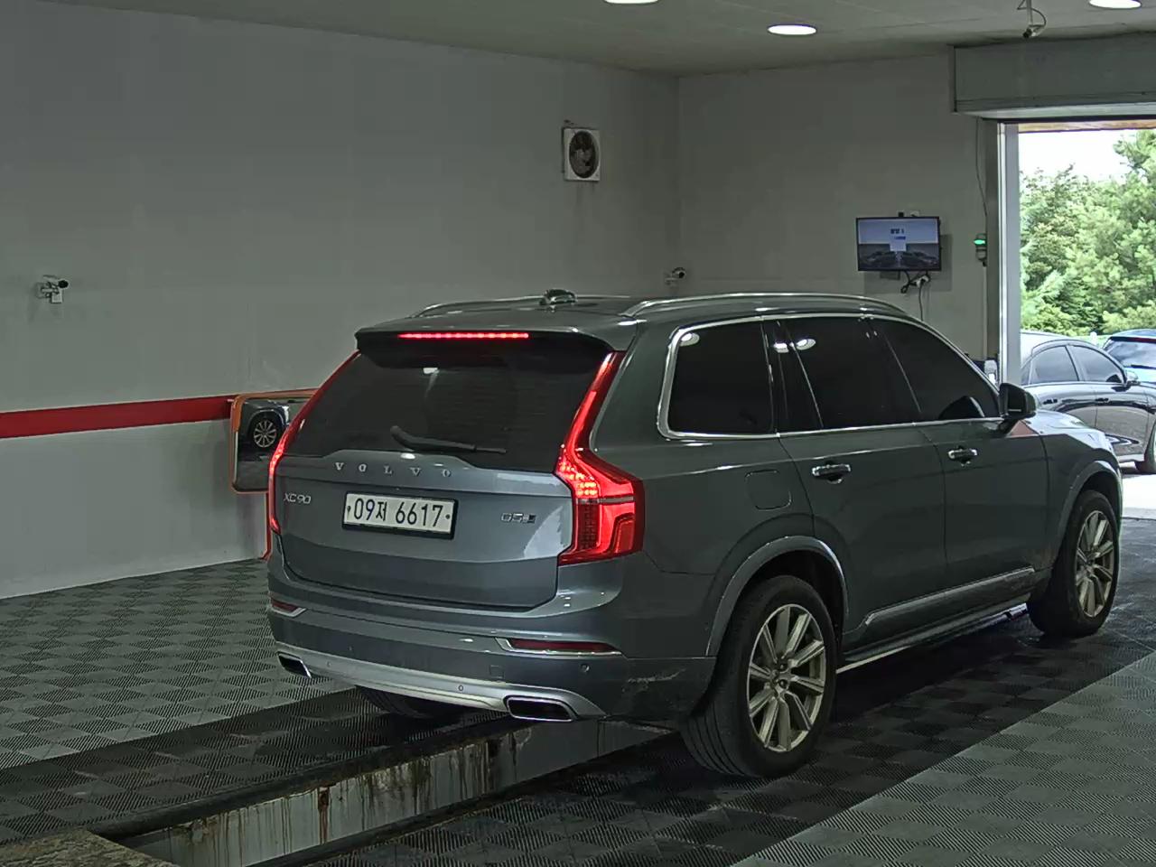 2018 - volvo xc90