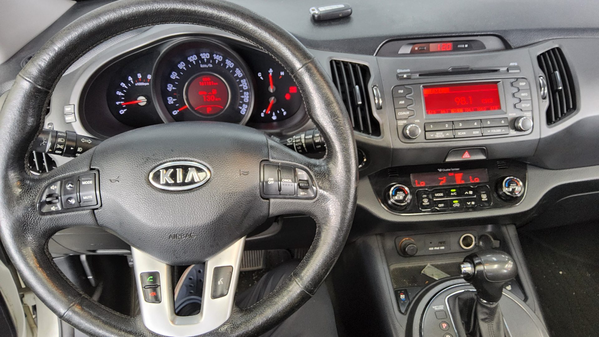 2012 - kia sportage
