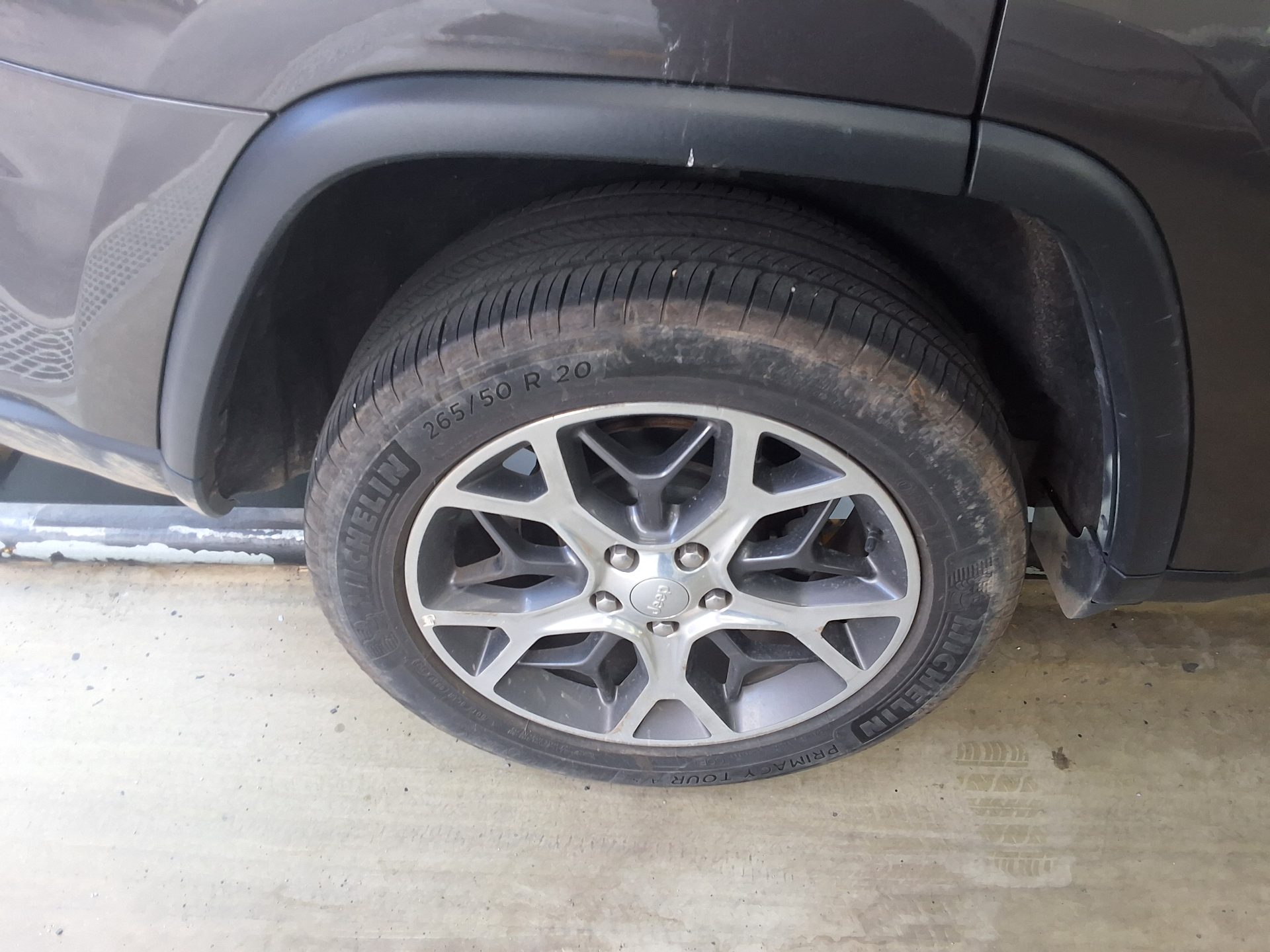 2019 - jeep grand cherokee