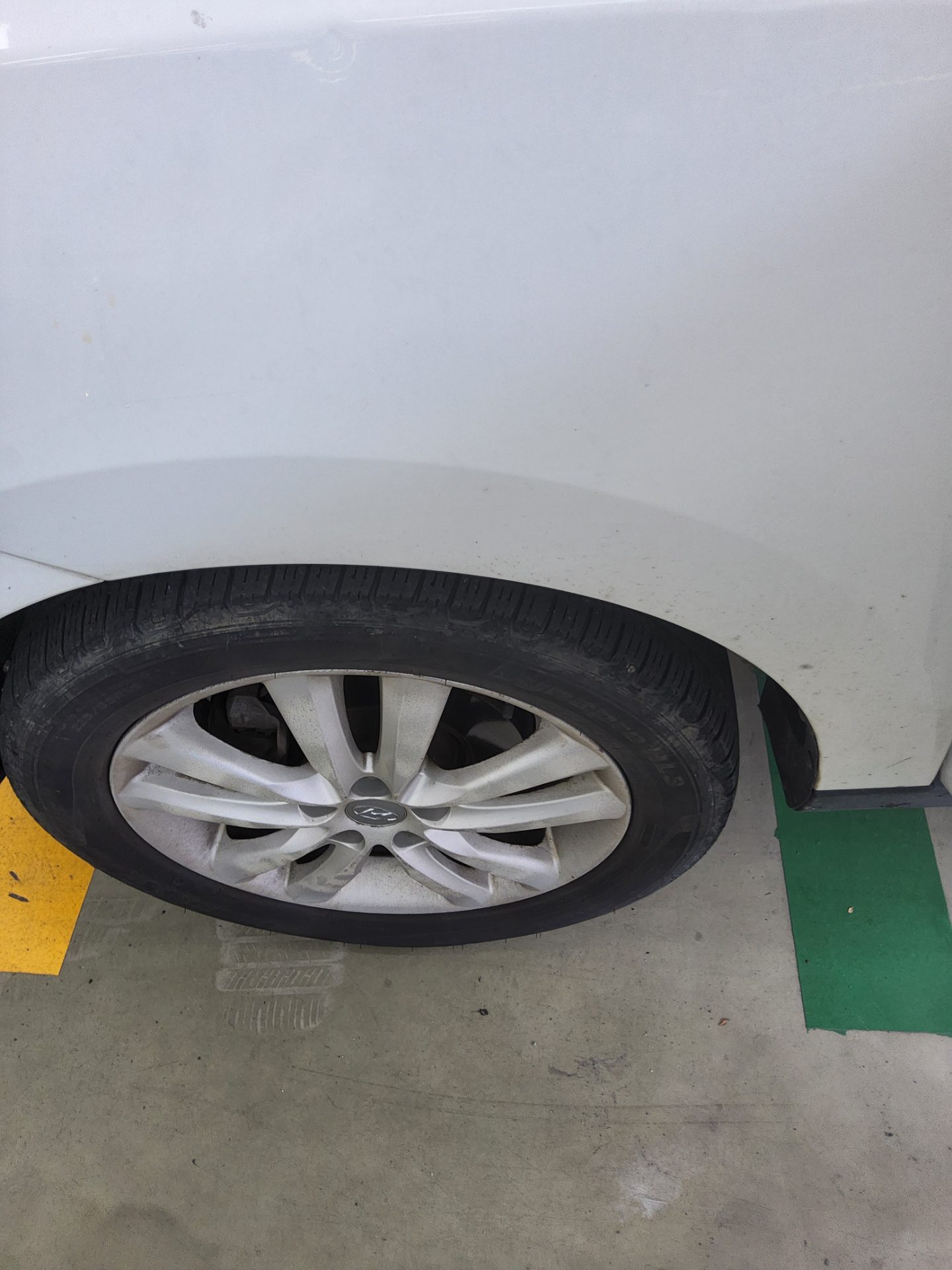 2012 - hyundai tucson