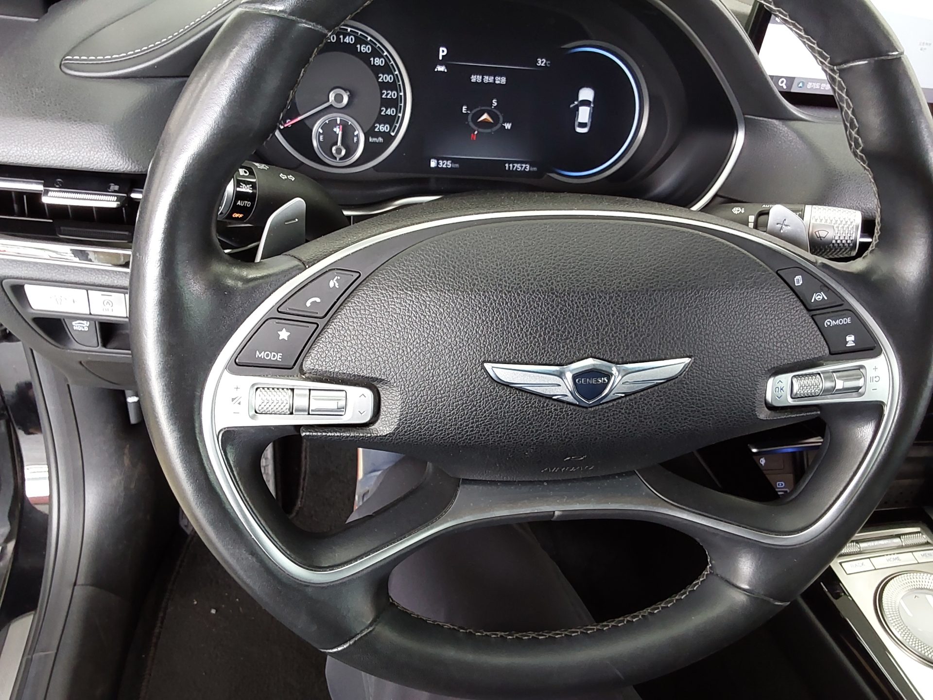 2021 - genesis g80