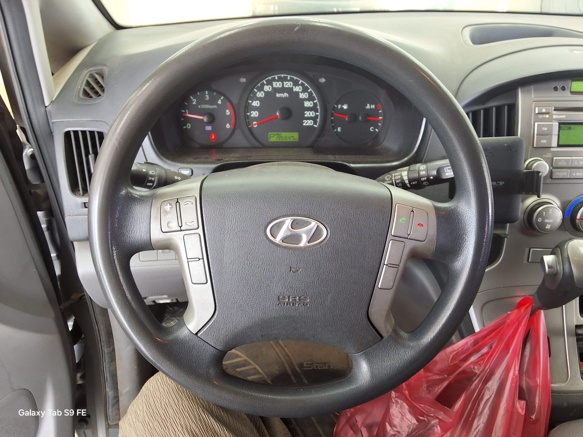 2015 - hyundai grand starex