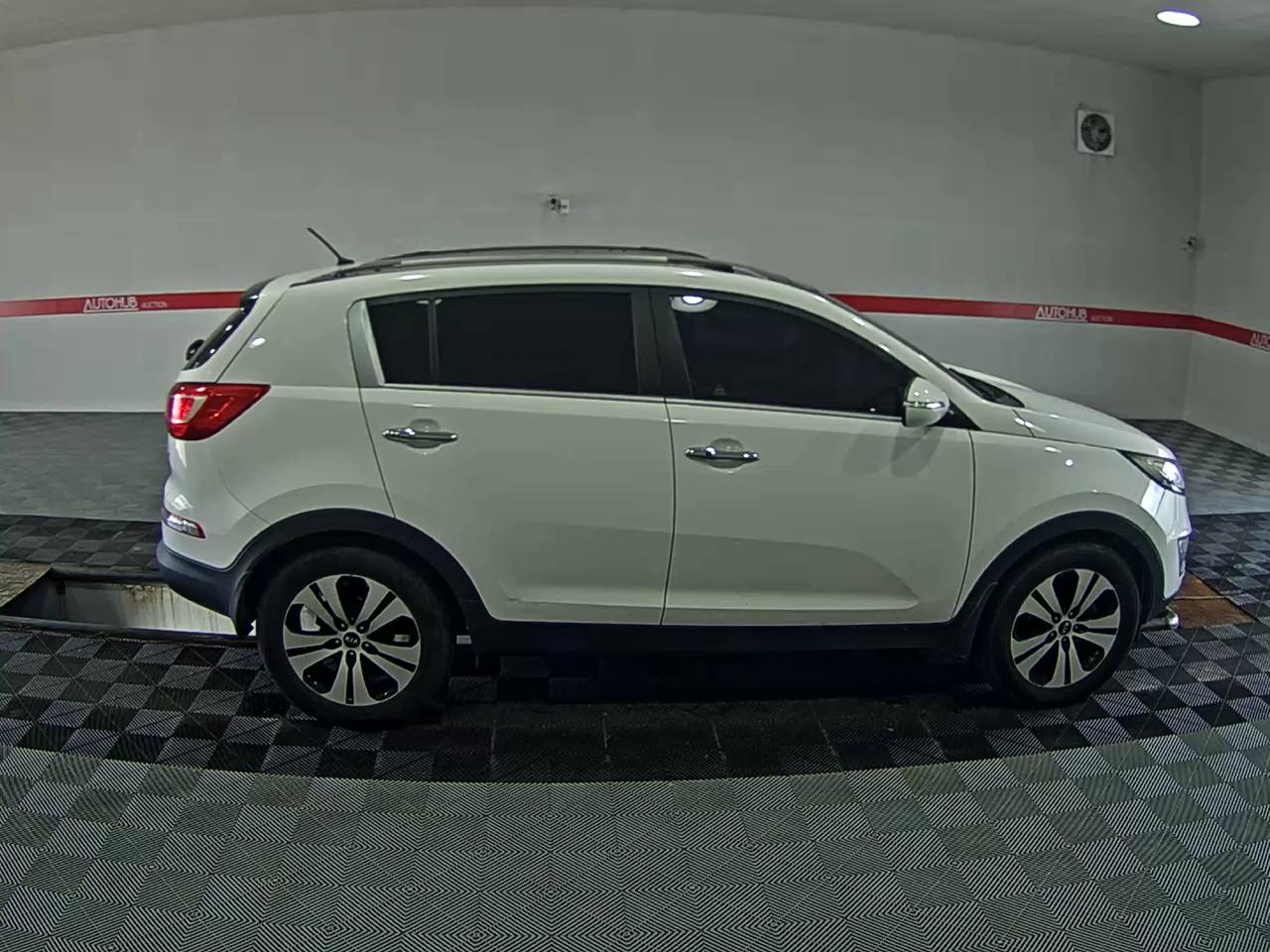 2012 - kia sportage