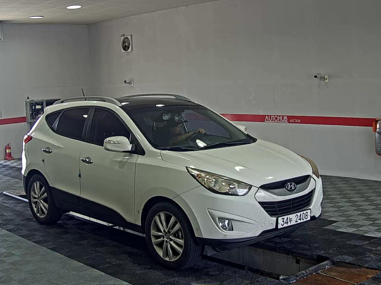 2012 - hyundai tucson