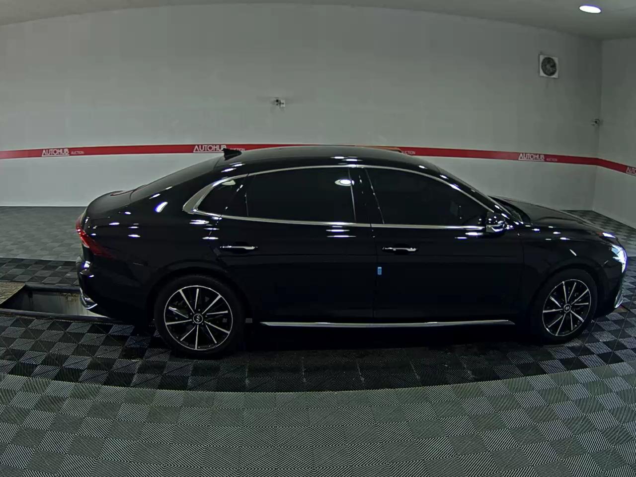 2022 - hyundai grandeur