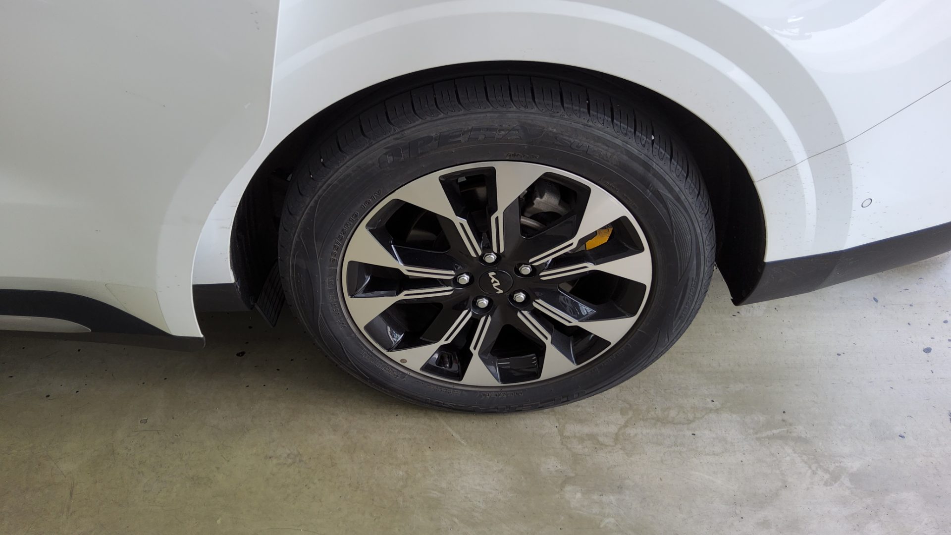 2022 - kia carnival