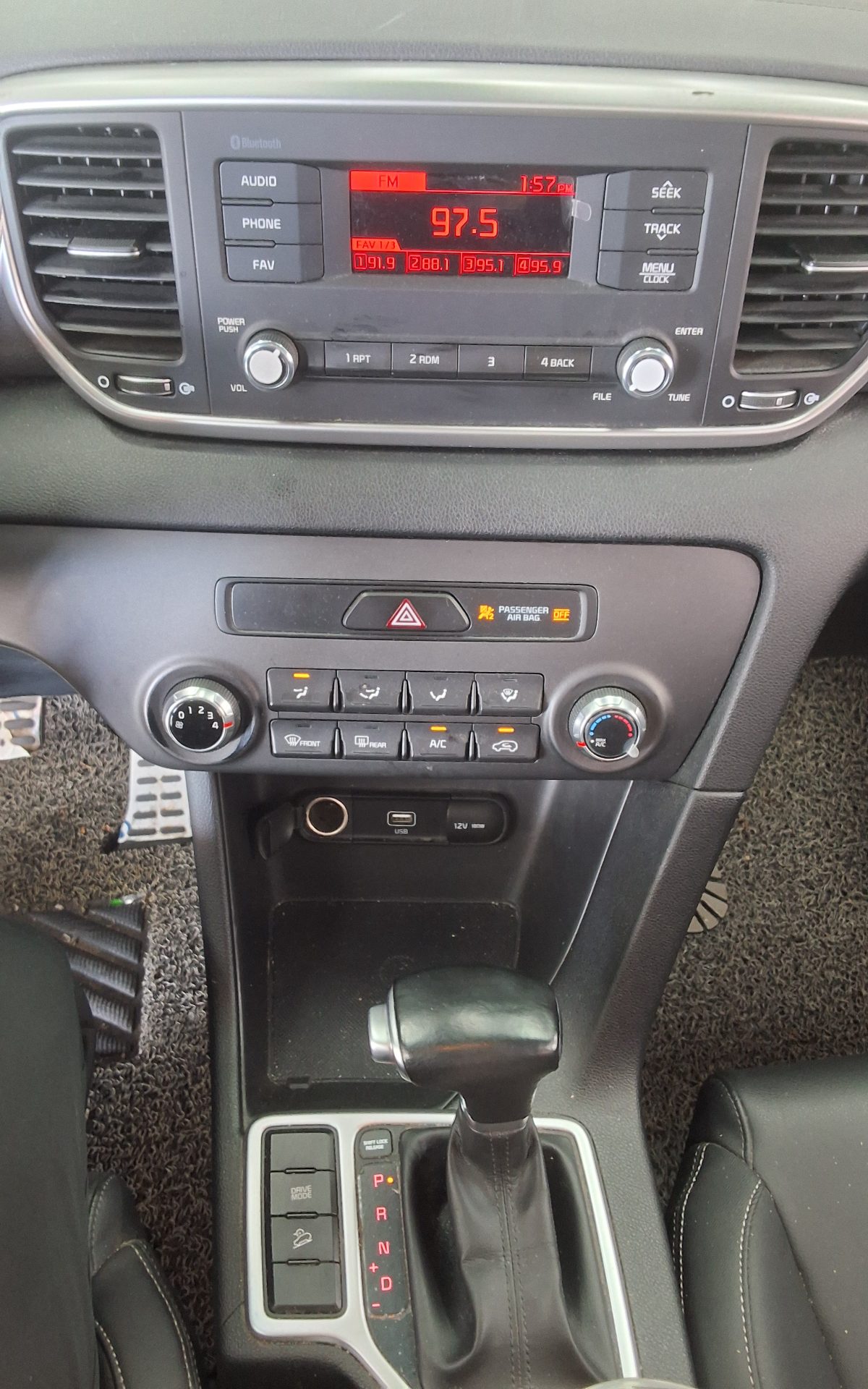 2019 - kia sportage