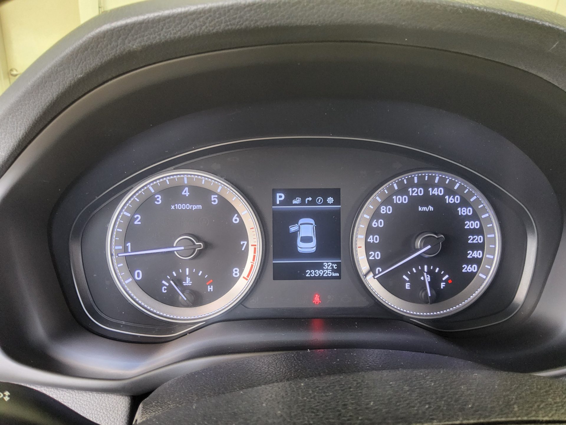 2018 - hyundai grandeur