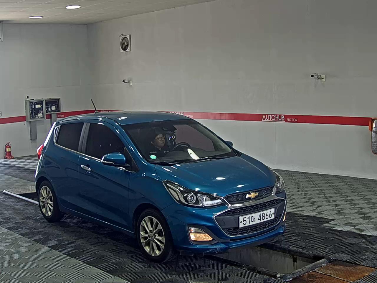 2019 - chevrolet spark