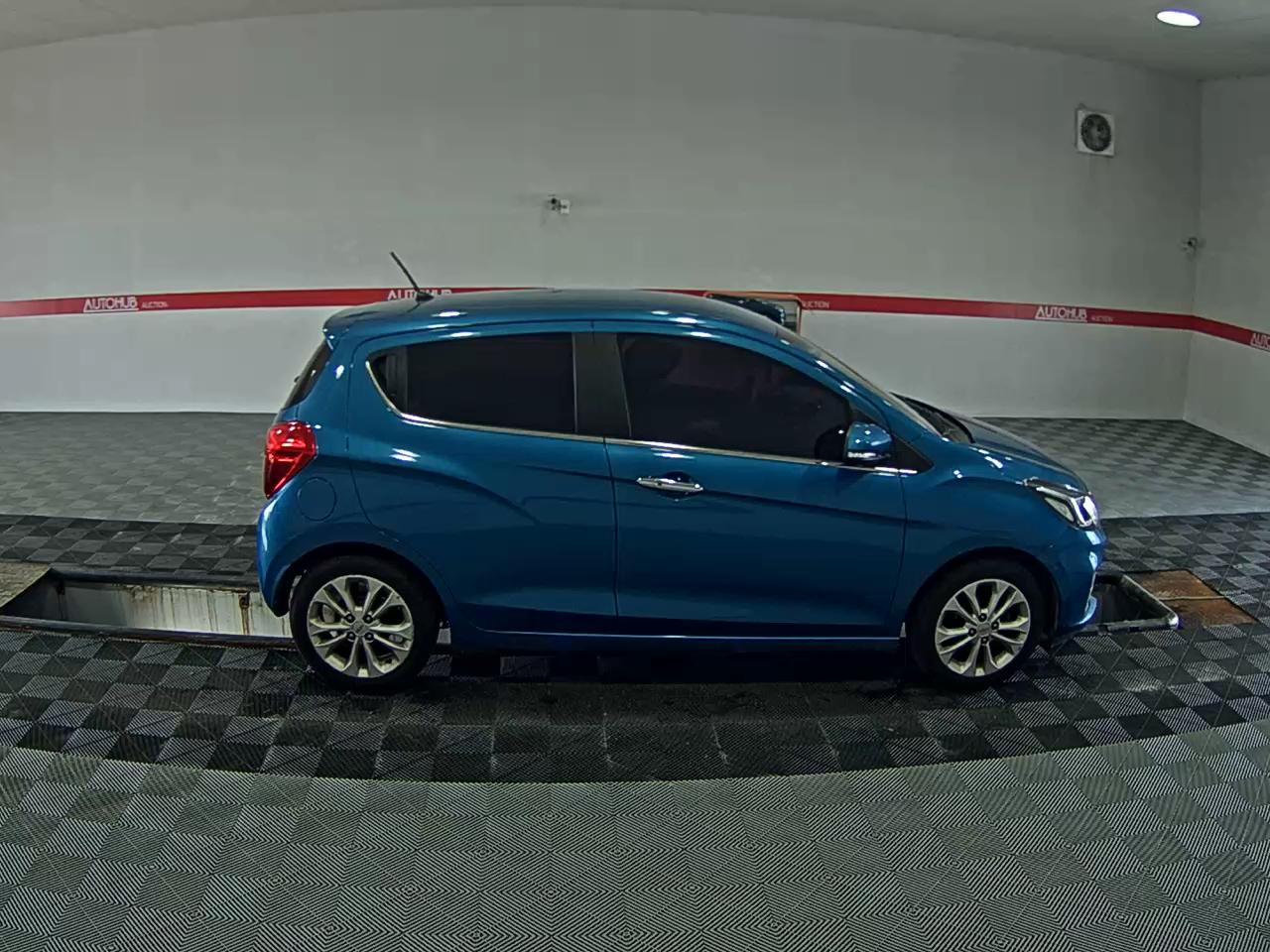2019 - chevrolet spark