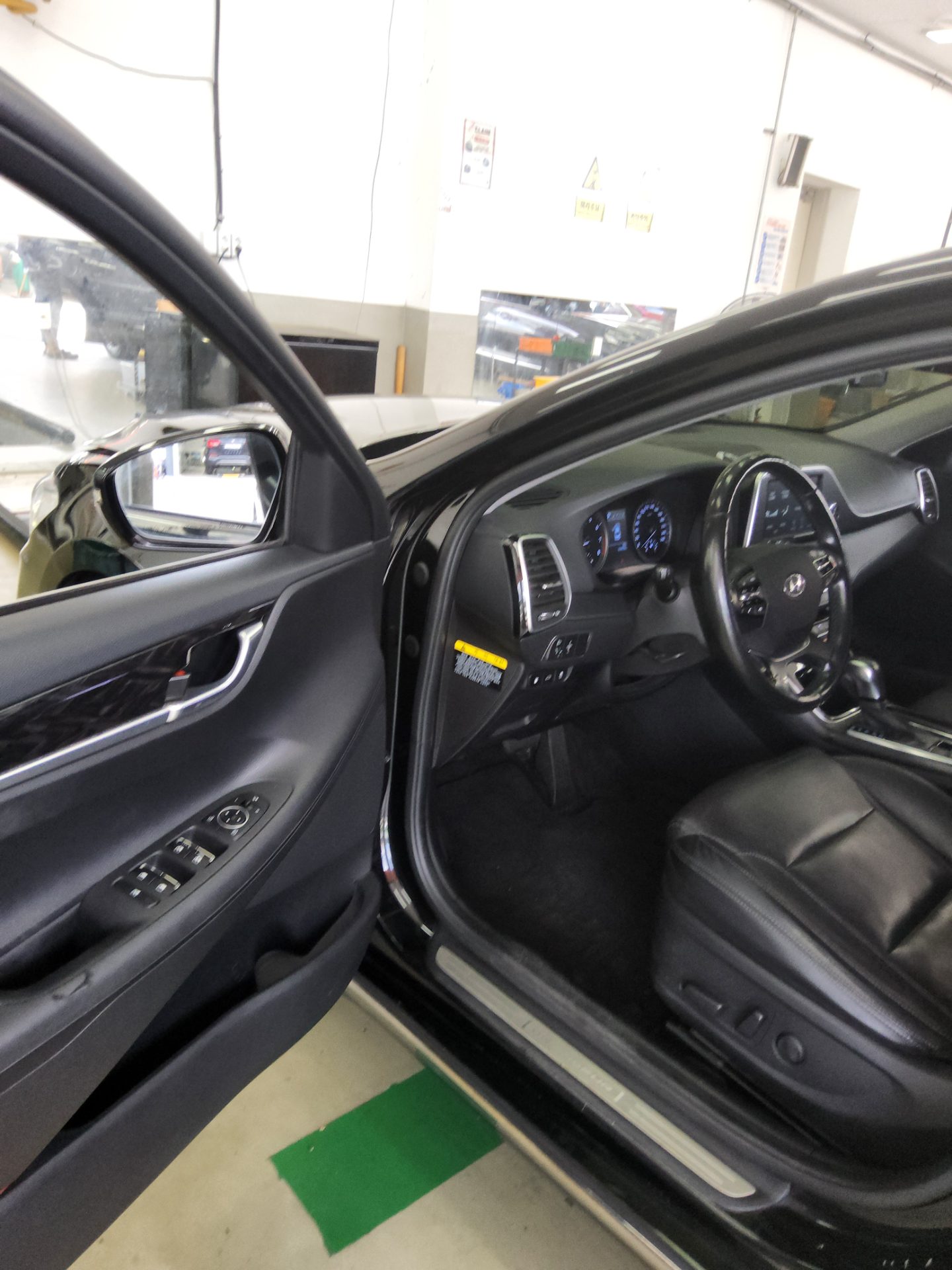2018 - hyundai grandeur