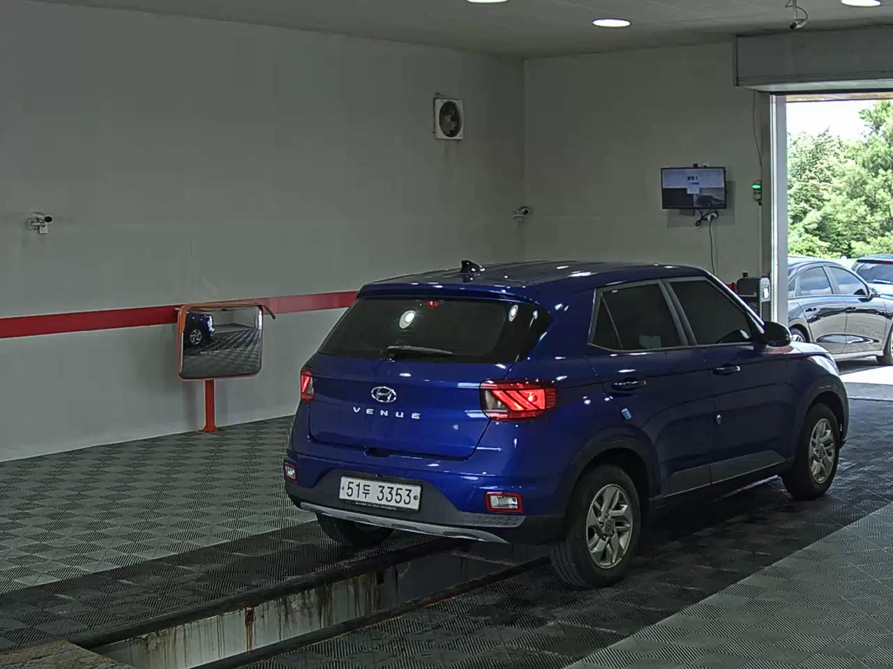 2020 - hyundai venue