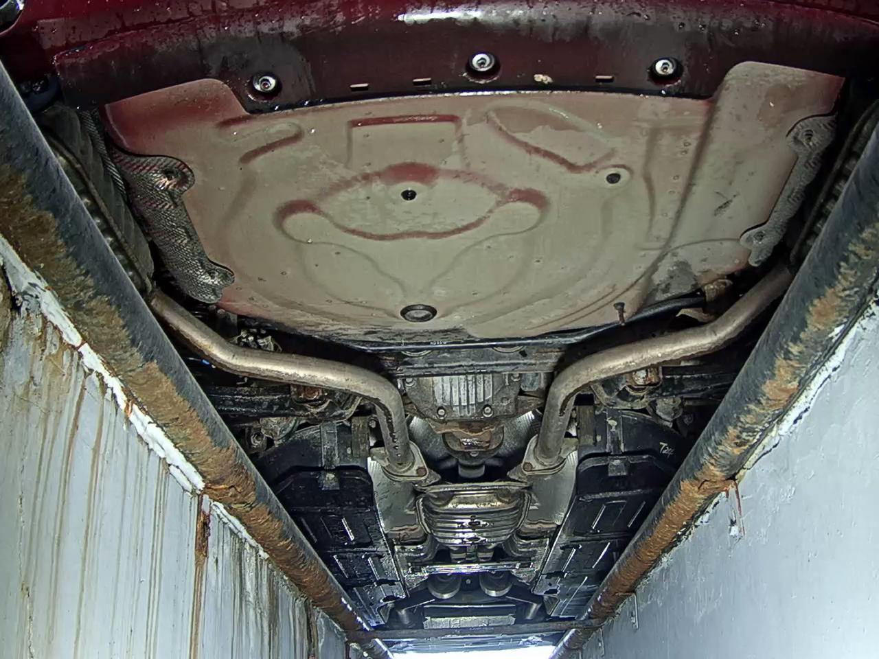 2013 - hyundai bh
