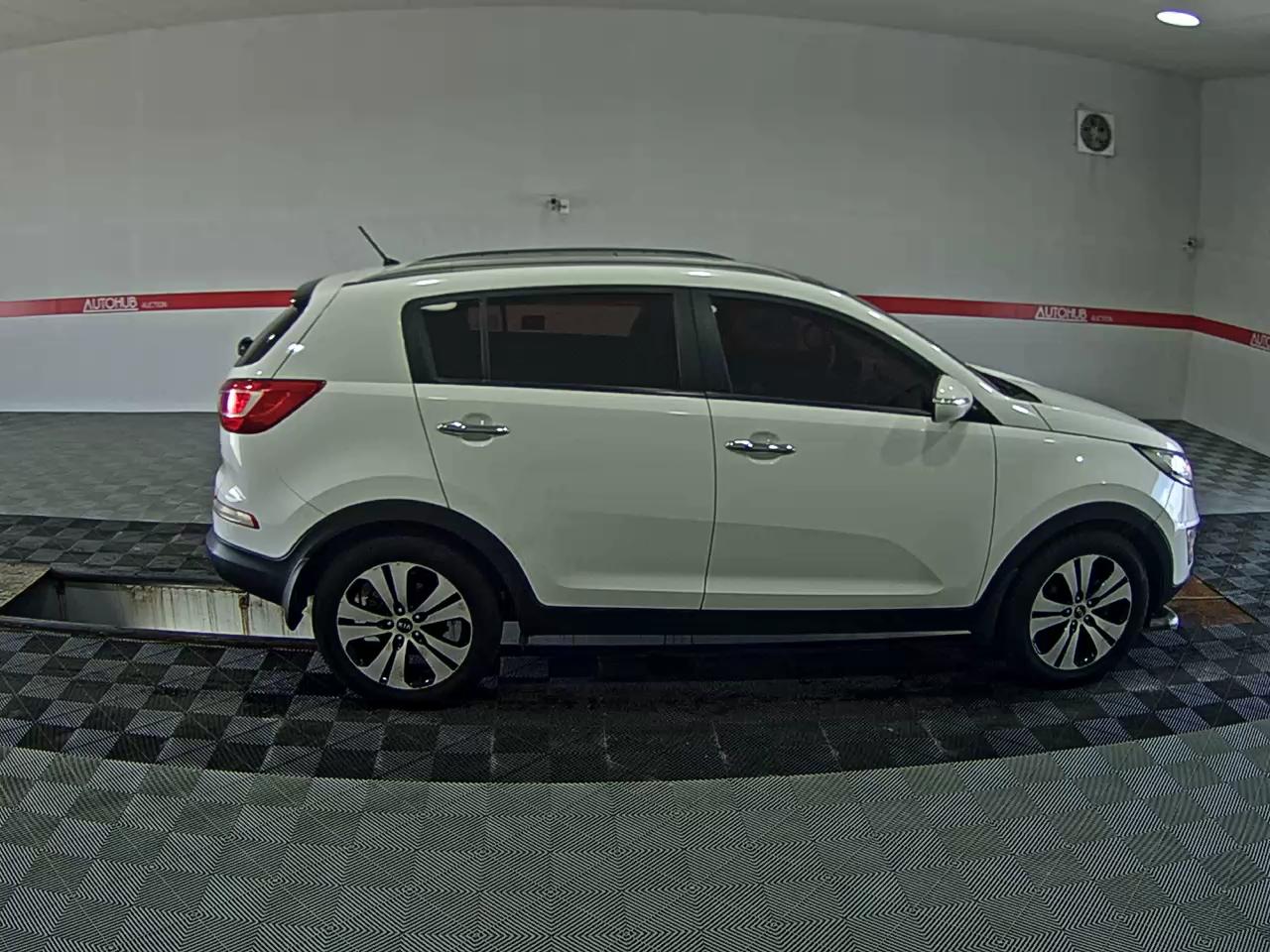2011 - kia sportage