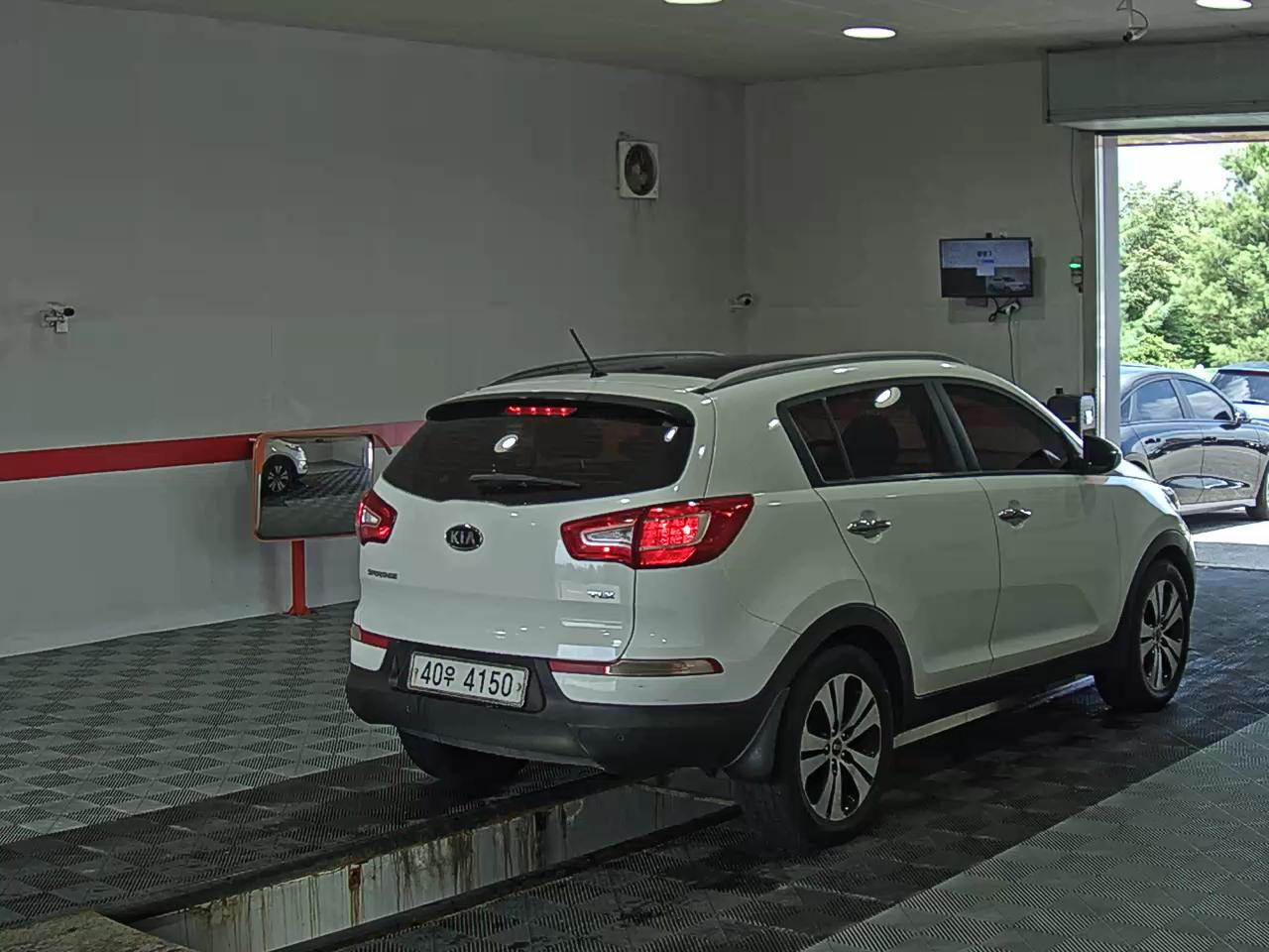 2011 - kia sportage