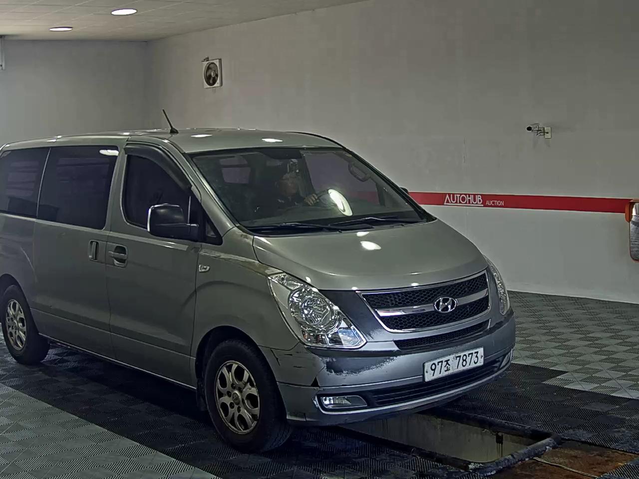 2015 - hyundai grand starex