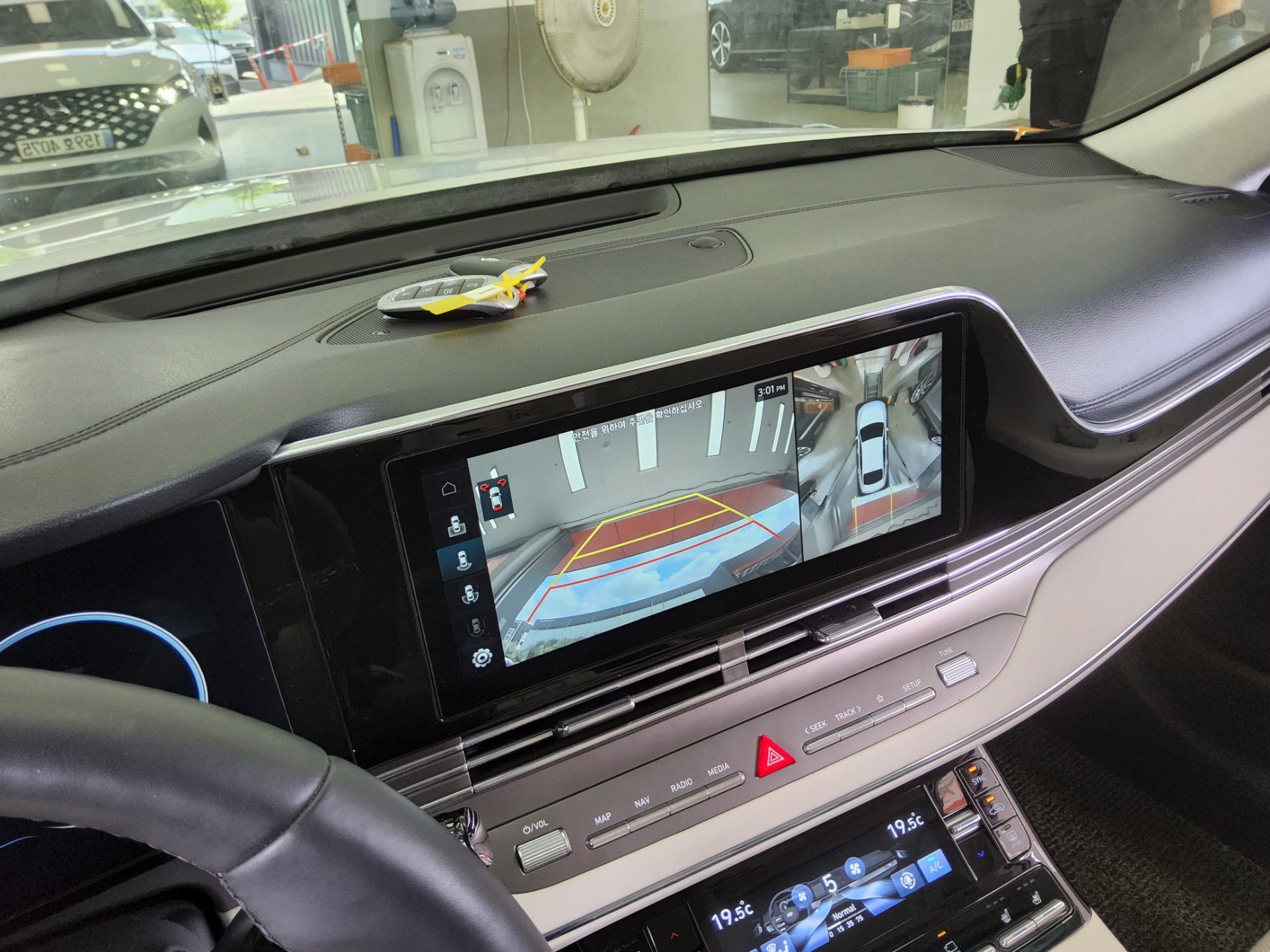 2023 - hyundai grandeur